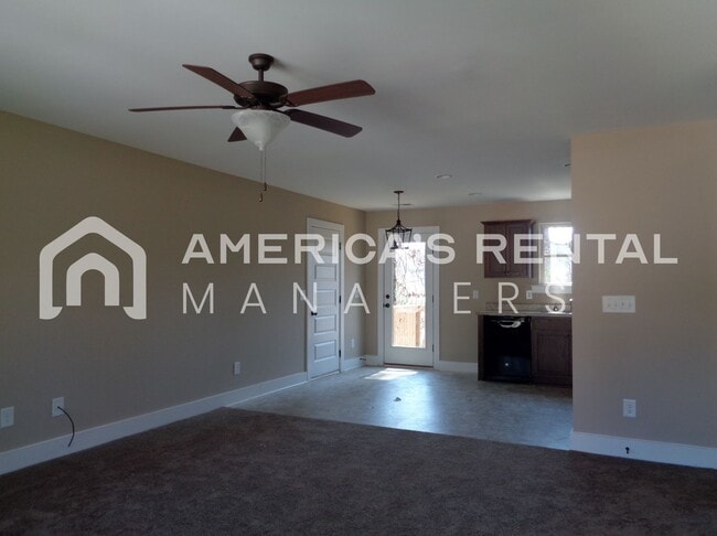 17645 Wallace Chapel Ln in Vance, AL - Building Photo - Building Photo