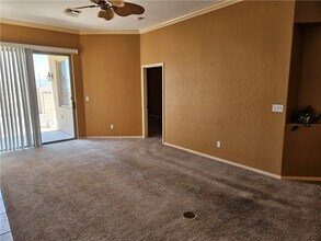 1137 Legends Dr in Bullhead City, AZ - Building Photo - Building Photo