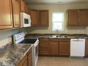 1408 Thompson Dr in Shawnee, OK - Building Photo - Building Photo