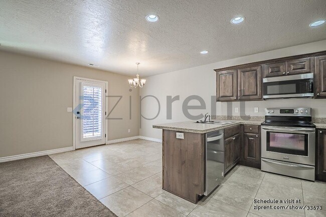2384 S Knights Way in West Haven, UT - Building Photo - Building Photo