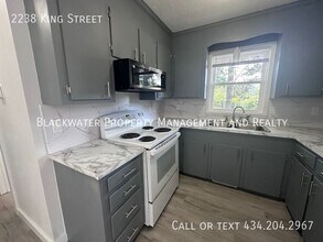 2238 King St in Lynchburg, VA - Foto de edificio - Building Photo