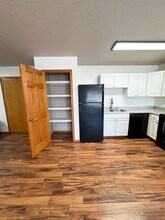 117 Main St W in Beulah, ND - Foto de edificio - Building Photo