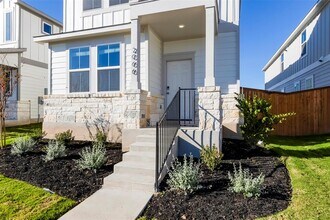 2066 Alice Jay Wy in Round Rock, TX - Building Photo - Building Photo