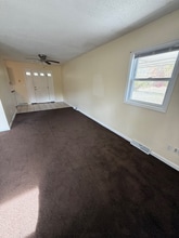 4209 Keener Dr in Salem, IL - Building Photo - Building Photo