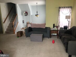 44232 Mossy Brook Square in Ashburn, VA - Building Photo - Building Photo