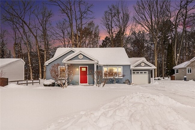 property at 534 Glenview Ct