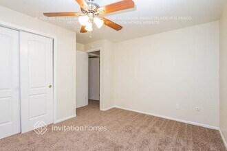 836 Memphis St in Aurora, CO - Building Photo - Building Photo