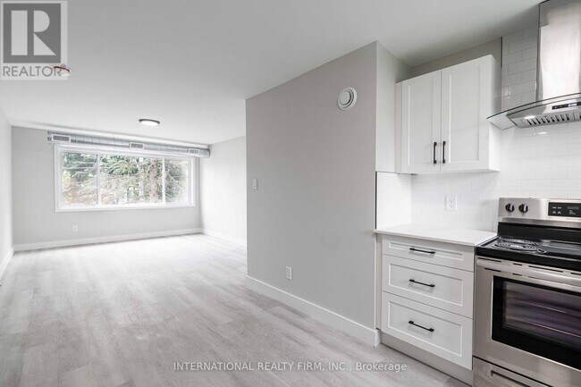 81 King Edward Ave in London, ON - Building Photo - Building Photo
