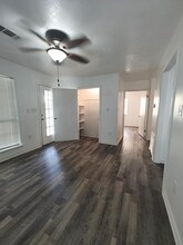 105 Lumberton Dr in Lumberton, TX - Building Photo - Building Photo