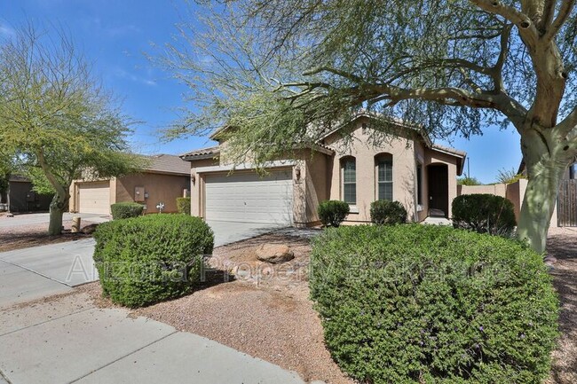 property at 3400 E Packard Dr