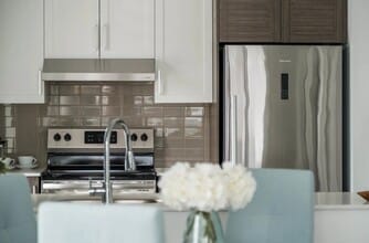 Kanata Lakes in Kanata, ON - Building Photo - Building Photo