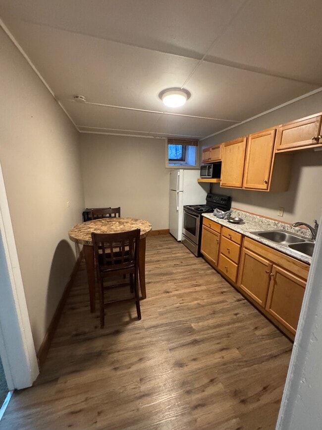 property at 3910 William Flynn Hwy