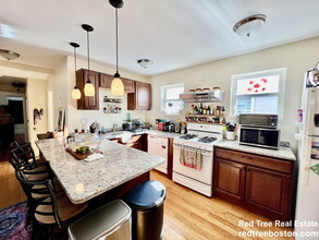 36 Brackett St in Boston, MA - Building Photo - Building Photo