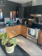 4338 Meadowvale Ln in Ottawa, ON - Building Photo - Building Photo