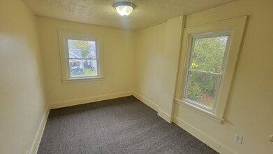 955 Concord Ave in Akron, OH - Building Photo - Building Photo