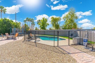 6763 W Wethersfield Rd in Peoria, AZ - Building Photo - Building Photo