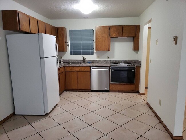 2005 NE Terre View Dr in Pullman, WA - Building Photo - Building Photo