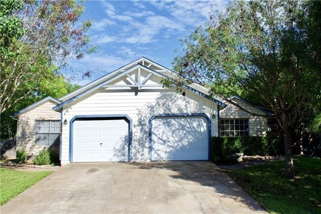 433 Sailmaster St in Lakeway, TX - Building Photo - Building Photo