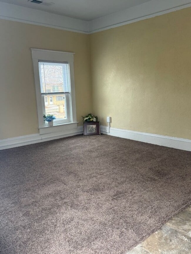 629 Otter Ave in Oshkosh, WI - Building Photo - Building Photo