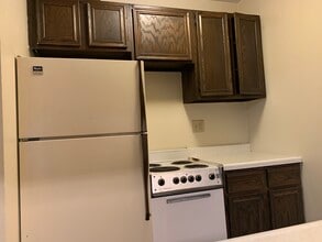 212 Fulton St in Eau Claire, WI - Foto de edificio - Building Photo