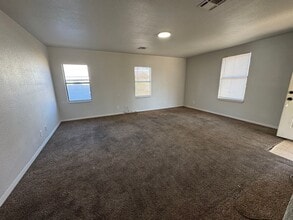 109 E St NE in Ardmore, OK - Building Photo - Building Photo