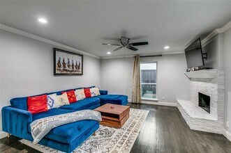 1208 Mossvine Dr in Plano, TX - Building Photo - Building Photo