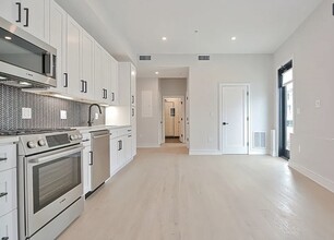 37 Horace St, Unit 101 in Boston, MA - Building Photo - Building Photo