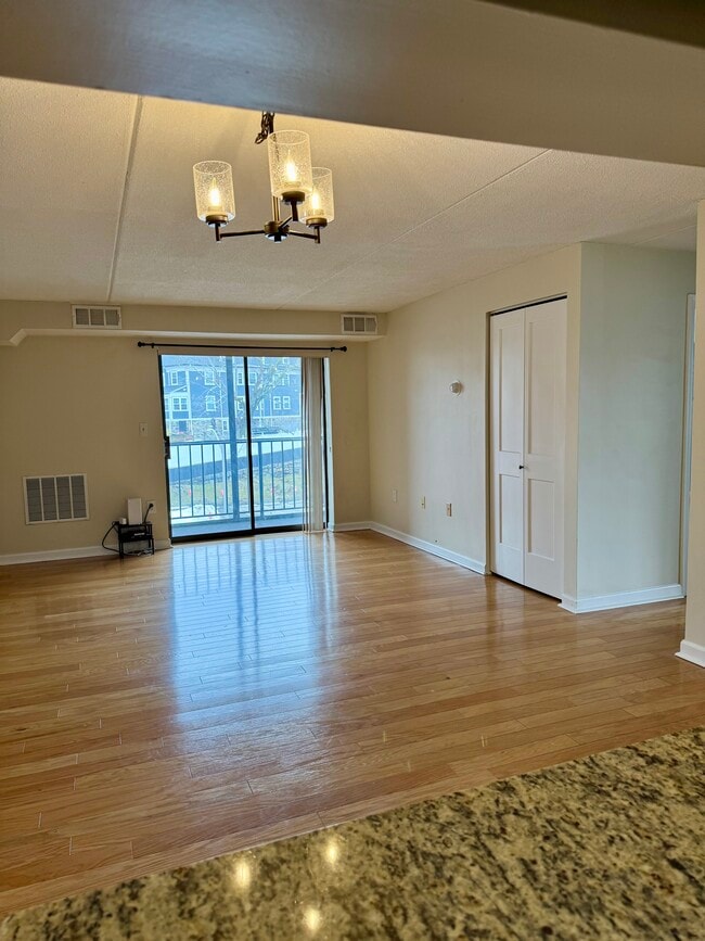 property at 100 High St