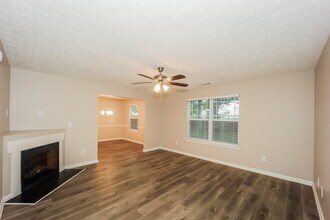 1417 Arbor Pl Dr in Morrow, GA - Building Photo - Building Photo