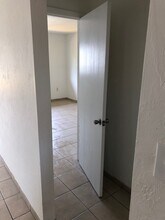 3713 Washington Ave in Ft. Myers, FL - Building Photo - Building Photo