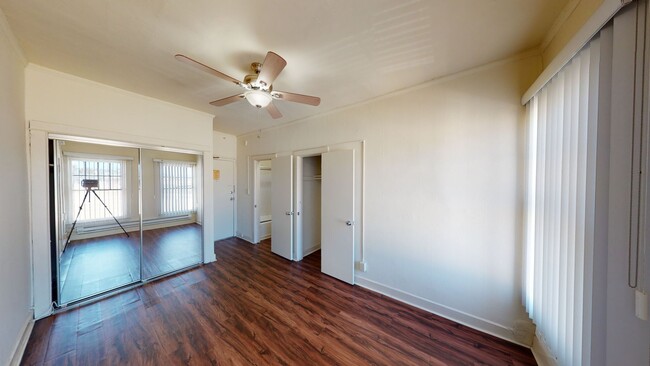 2532 DALY STREET in Los Angeles, CA - Building Photo - Interior Photo