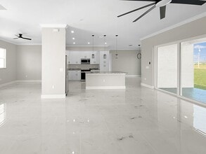 303 NW 26th Ave in Cape Coral, FL - Building Photo - Building Photo