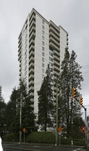 5645 Barker in Burnaby, BC - Building Photo - Building Photo