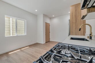 416 S Ave 56 in Los Angeles, CA - Building Photo - Building Photo