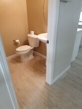6061 Caddington Row in San Diego, CA - Building Photo - Building Photo