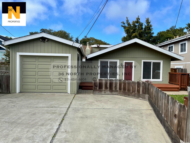 773 Alice St in Monterey, CA - Building Photo - Building Photo