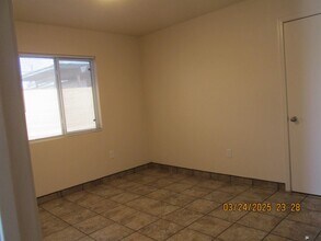 2216 S Arizona Ave in Yuma, AZ - Building Photo - Building Photo