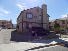 917 Bridgewater St in Las Vegas, NV - Building Photo