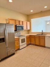 26636 Castleview Way in Wesley Chapel, FL - Building Photo - Building Photo