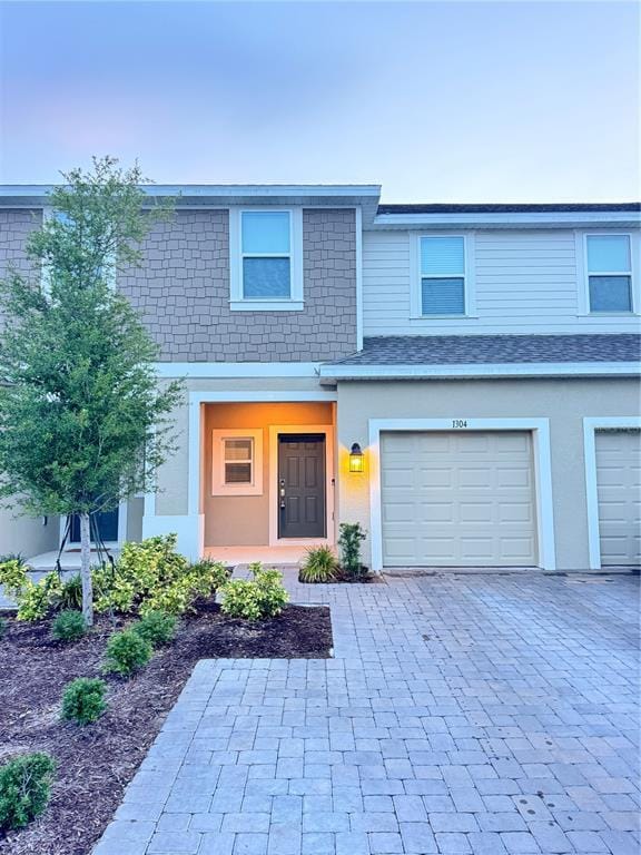property at 1304 Drake Rdg Dr