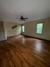 1528 W 10th St in Sioux Falls, SD - Building Photo - Building Photo