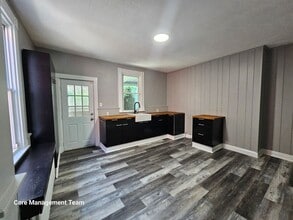 14 Courtright St in Pittsburgh, PA - Building Photo - Building Photo