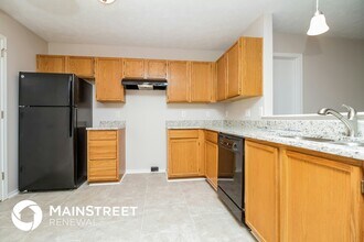 7218 Hidden Lake Dr in Fairview, TN - Foto de edificio - Building Photo