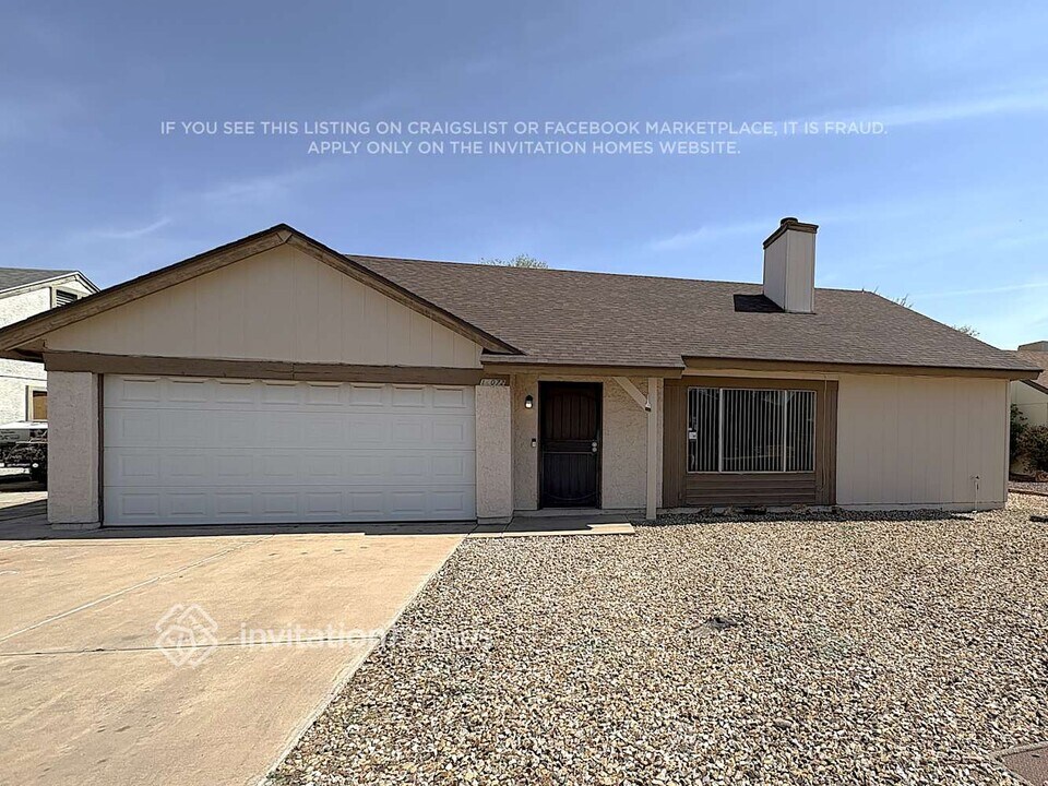 10072 W Mariposa St in Phoenix, AZ - Foto de edificio