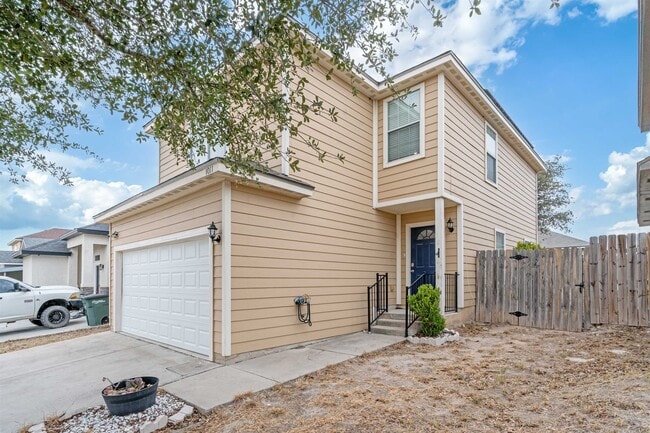 property at 1011 Tesoro Hills