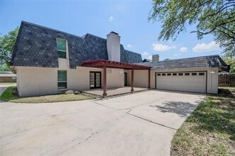 3313 Country Club Rd in Pantego, TX - Building Photo - Building Photo