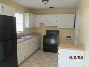 1501 Bethune St in Waycross, GA - Building Photo - Building Photo