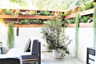 1226 FRANKLIN St, Unit 1 in Santa Monica, CA - Building Photo - Building Photo
