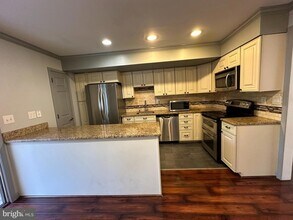 202 Fieldstone Ln in Newark, DE - Building Photo - Building Photo