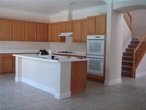 608 Bianca Bay St in Las Vegas, NV - Building Photo - Building Photo